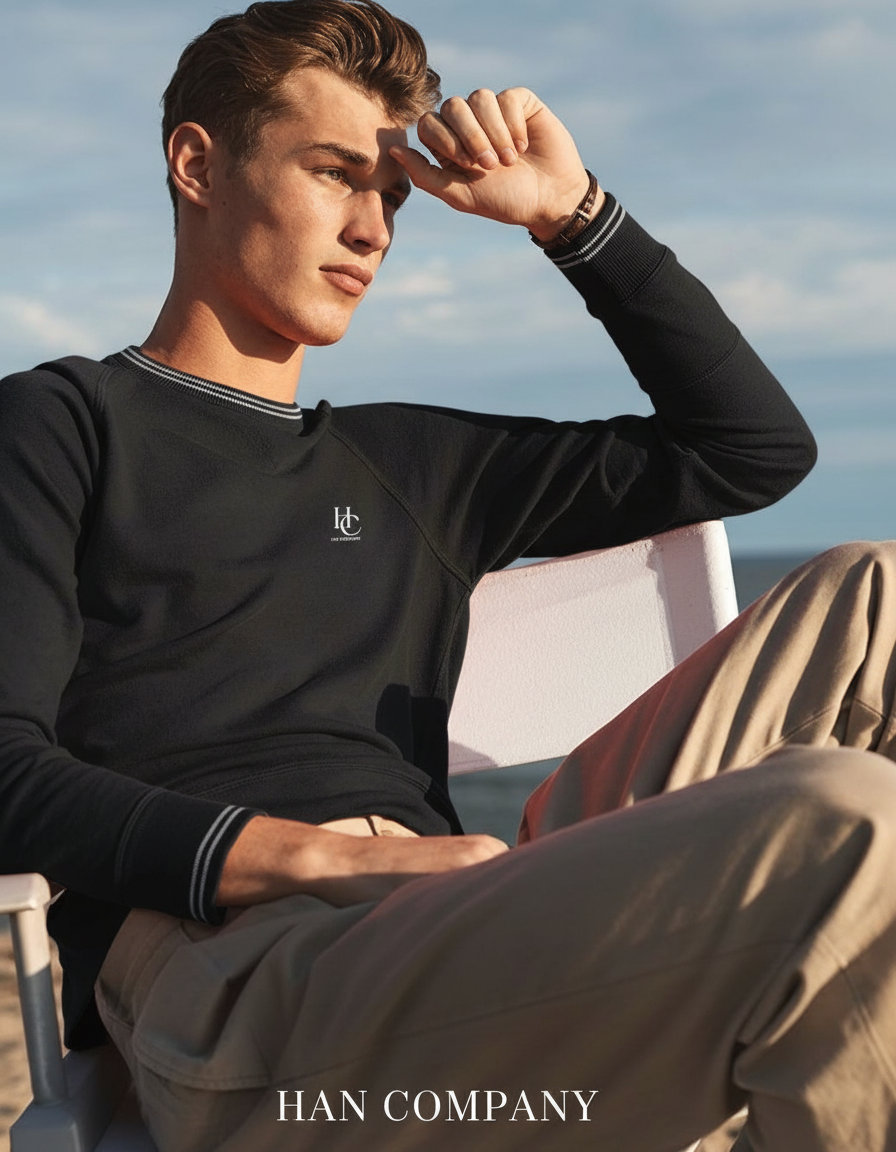 Han Company sweatshirt with complete double stitching details